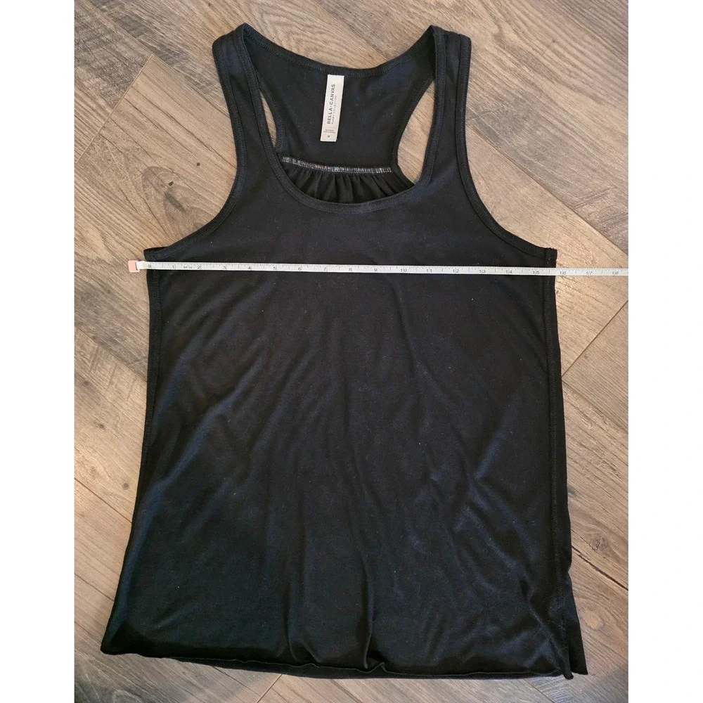 Womens sz M Bella Canvas Flowy Collection Black Racerback Tank Top Model of Duty